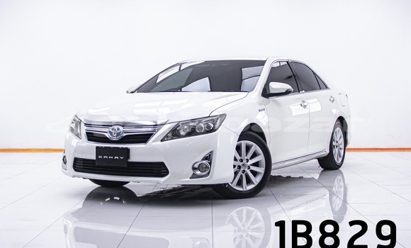 Buy Used Toyota Camry White Car in Bangkok in Bangkok Buy Used Toyota Camry White Car in Bangkok in Bangkok