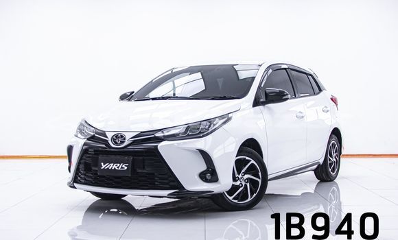 Buy Used Toyota Yaris White Car in Bangkok in Bangkok Buy Used Toyota Yaris White Car in Bangkok in Bangkok
