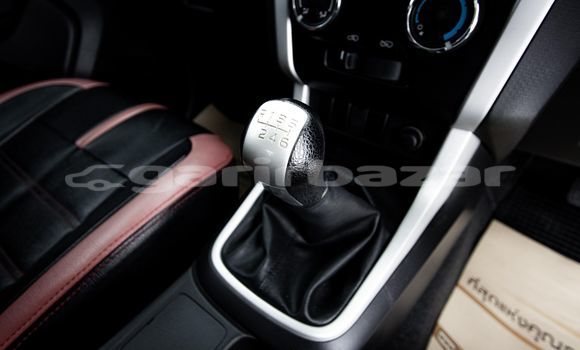 Buy Used Isuzu D-Max White Car in Bangkok in Bangkok Buy Used Isuzu D-Max White Car in Bangkok in Bangkok