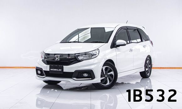 ซื้อ รถมือสอง Honda Mobilio ขาว รถยนต์ ใน %{เมือง} ใน กรุงเทพมหานคร