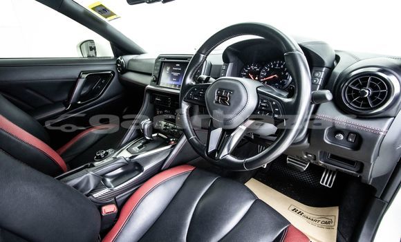 Buy Used Nissan Skyline White Car in Bangkok in Bangkok Buy Used Nissan Skyline White Car in Bangkok in Bangkok