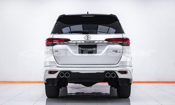 ซื้อ รถมือสอง Toyota Fortuner ขาว รถยนต์ ใน %{เมือง} ใน กรุงเทพมหานคร ซื้อ รถมือสอง Toyota Fortuner ขาว รถยนต์ ใน %{เมือง} ใน กรุงเทพมหานคร