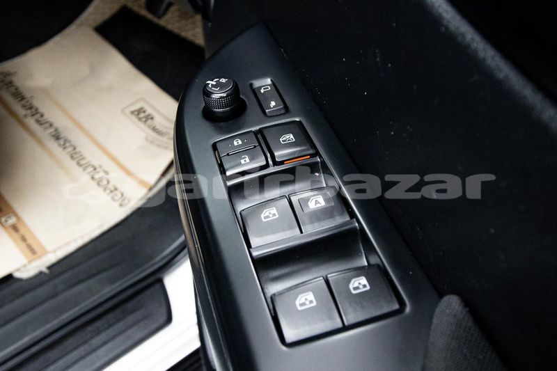 Big with watermark toyota hiluxe revo bangkok bangkok 71512