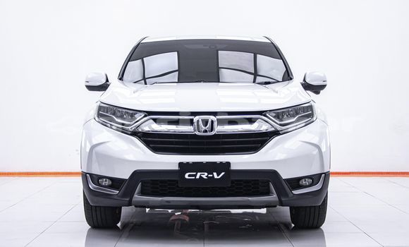 Buy Used Honda CR-V White Car in Bangkok in Bangkok Buy Used Honda CR-V White Car in Bangkok in Bangkok