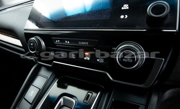 Buy Used Honda CR-V White Car in Bangkok in Bangkok Buy Used Honda CR-V White Car in Bangkok in Bangkok