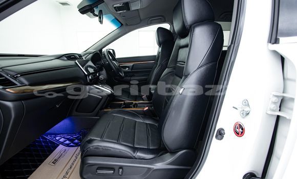 Buy Used Honda CR-V White Car in Bangkok in Bangkok Buy Used Honda CR-V White Car in Bangkok in Bangkok