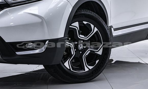 Buy Used Honda CR-V White Car in Bangkok in Bangkok Buy Used Honda CR-V White Car in Bangkok in Bangkok