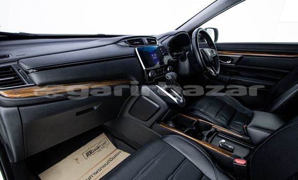 Buy Used Honda CR-V White Car in Bangkok in Bangkok Buy Used Honda CR-V White Car in Bangkok in Bangkok