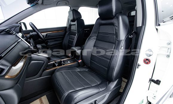 Buy Used Honda CR-V White Car in Bangkok in Bangkok Buy Used Honda CR-V White Car in Bangkok in Bangkok