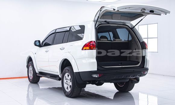ซื้อ รถมือสอง Mitsubishi Pajero ขาว รถยนต์ ใน %{เมือง} ใน กรุงเทพมหานคร ซื้อ รถมือสอง Mitsubishi Pajero ขาว รถยนต์ ใน %{เมือง} ใน กรุงเทพมหานคร