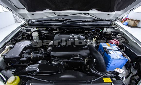 ซื้อ รถมือสอง Mitsubishi Pajero ขาว รถยนต์ ใน %{เมือง} ใน กรุงเทพมหานคร ซื้อ รถมือสอง Mitsubishi Pajero ขาว รถยนต์ ใน %{เมือง} ใน กรุงเทพมหานคร