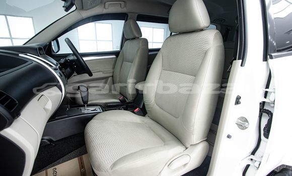 ซื้อ รถมือสอง Mitsubishi Pajero ขาว รถยนต์ ใน %{เมือง} ใน กรุงเทพมหานคร ซื้อ รถมือสอง Mitsubishi Pajero ขาว รถยนต์ ใน %{เมือง} ใน กรุงเทพมหานคร