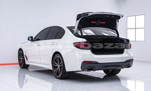ซื้อ รถมือสอง BMW 5–Series ขาว รถยนต์ ใน %{เมือง} ใน กรุงเทพมหานคร ซื้อ รถมือสอง BMW 5–Series ขาว รถยนต์ ใน %{เมือง} ใน กรุงเทพมหานคร