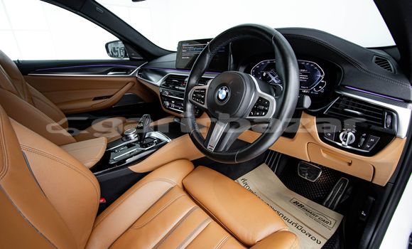ซื้อ รถมือสอง BMW 5–Series ขาว รถยนต์ ใน %{เมือง} ใน กรุงเทพมหานคร ซื้อ รถมือสอง BMW 5–Series ขาว รถยนต์ ใน %{เมือง} ใน กรุงเทพมหานคร