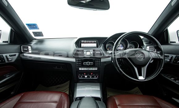 ซื้อ รถมือสอง Mercedes-Benz E200 ขาว รถยนต์ ใน %{เมือง} ใน กรุงเทพมหานคร ซื้อ รถมือสอง Mercedes-Benz E200 ขาว รถยนต์ ใน %{เมือง} ใน กรุงเทพมหานคร