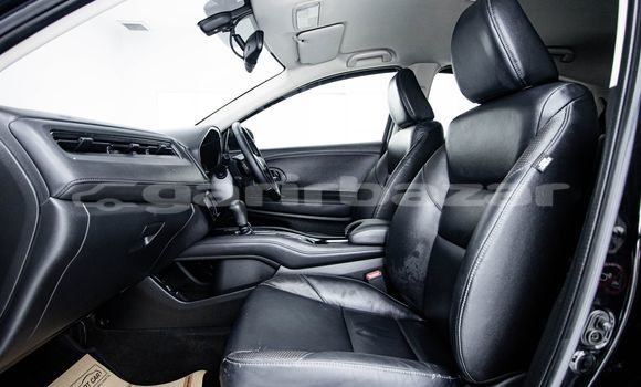 ซื้อ รถมือสอง Honda HR-V สีดำ รถยนต์ ใน %{เมือง} ใน กรุงเทพมหานคร ซื้อ รถมือสอง Honda HR-V สีดำ รถยนต์ ใน %{เมือง} ใน กรุงเทพมหานคร