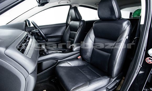 ซื้อ รถมือสอง Honda HR-V สีดำ รถยนต์ ใน %{เมือง} ใน กรุงเทพมหานคร ซื้อ รถมือสอง Honda HR-V สีดำ รถยนต์ ใน %{เมือง} ใน กรุงเทพมหานคร