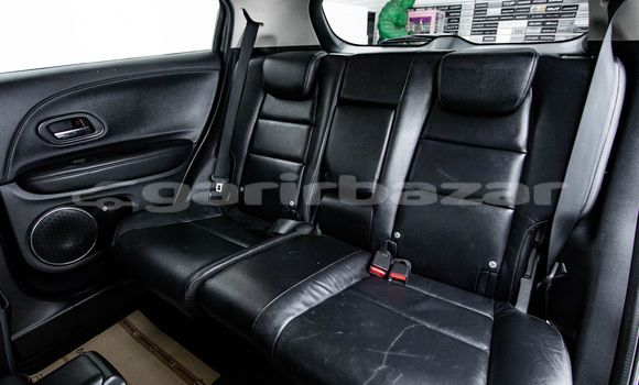 ซื้อ รถมือสอง Honda HR-V สีดำ รถยนต์ ใน %{เมือง} ใน กรุงเทพมหานคร ซื้อ รถมือสอง Honda HR-V สีดำ รถยนต์ ใน %{เมือง} ใน กรุงเทพมหานคร