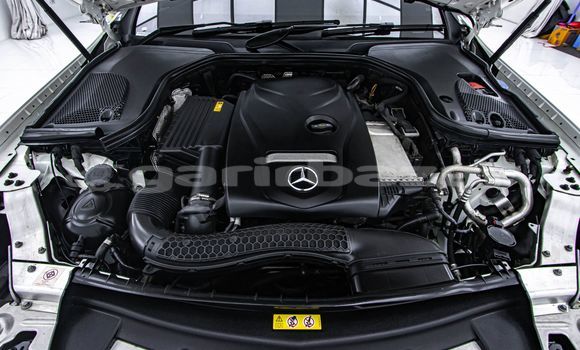 ซื้อ รถมือสอง Mercedes-Benz E-Classe ขาว รถยนต์ ใน %{เมือง} ใน กรุงเทพมหานคร ซื้อ รถมือสอง Mercedes-Benz E-Classe ขาว รถยนต์ ใน %{เมือง} ใน กรุงเทพมหานคร
