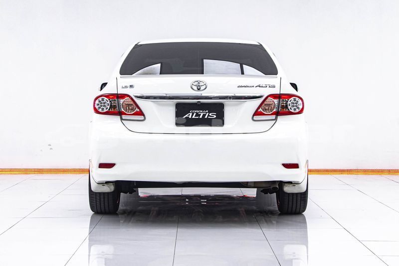 Big with watermark toyota corolla altis bangkok bangkok 71528