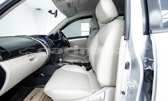 ซื้อ รถมือสอง Mitsubishi Pajero อื่น ๆ รถยนต์ ใน %{เมือง} ใน กรุงเทพมหานคร ซื้อ รถมือสอง Mitsubishi Pajero อื่น ๆ รถยนต์ ใน %{เมือง} ใน กรุงเทพมหานคร