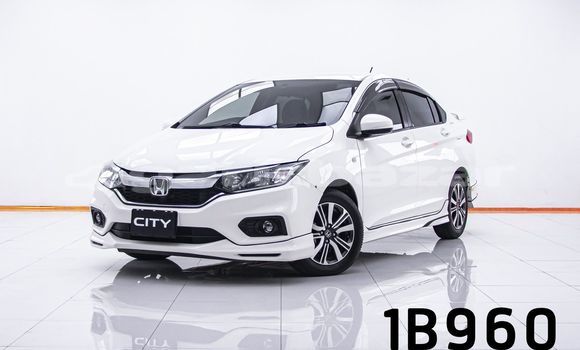 Buy Used Honda City White Car in Bangkok in Bangkok