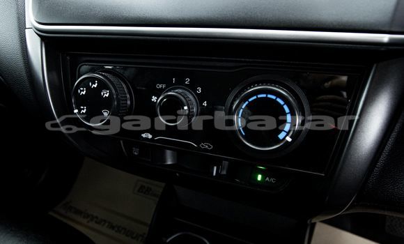 ซื้อ รถมือสอง Honda City ขาว รถยนต์ ใน %{เมือง} ใน กรุงเทพมหานคร ซื้อ รถมือสอง Honda City ขาว รถยนต์ ใน %{เมือง} ใน กรุงเทพมหานคร