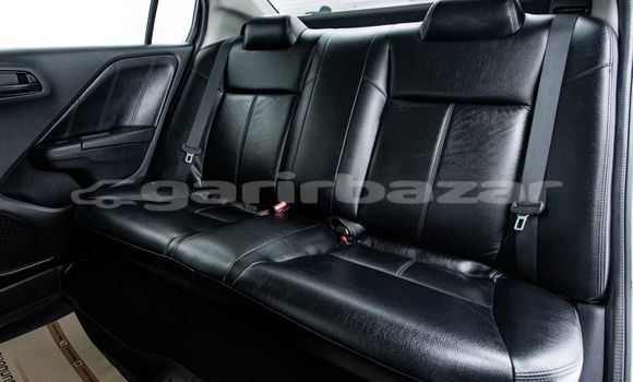 ซื้อ รถมือสอง Honda City ขาว รถยนต์ ใน %{เมือง} ใน กรุงเทพมหานคร ซื้อ รถมือสอง Honda City ขาว รถยนต์ ใน %{เมือง} ใน กรุงเทพมหานคร