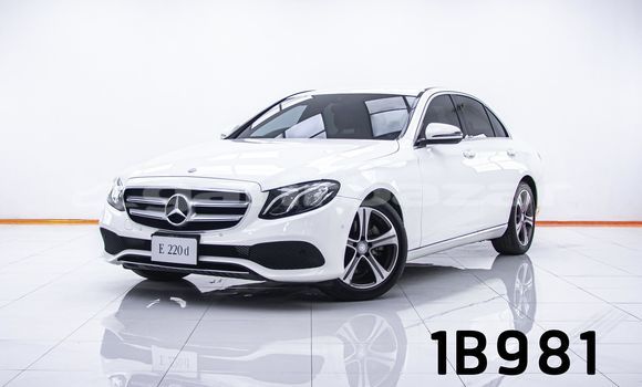 ซื้อ รถมือสอง Mercedes-Benz E-Classe ขาว รถยนต์ ใน %{เมือง} ใน กรุงเทพมหานคร ซื้อ รถมือสอง Mercedes-Benz E-Classe ขาว รถยนต์ ใน %{เมือง} ใน กรุงเทพมหานคร