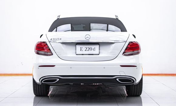ซื้อ รถมือสอง Mercedes-Benz E-Classe ขาว รถยนต์ ใน %{เมือง} ใน กรุงเทพมหานคร ซื้อ รถมือสอง Mercedes-Benz E-Classe ขาว รถยนต์ ใน %{เมือง} ใน กรุงเทพมหานคร