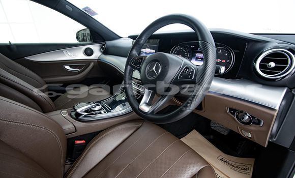 ซื้อ รถมือสอง Mercedes-Benz E-Classe ขาว รถยนต์ ใน %{เมือง} ใน กรุงเทพมหานคร ซื้อ รถมือสอง Mercedes-Benz E-Classe ขาว รถยนต์ ใน %{เมือง} ใน กรุงเทพมหานคร