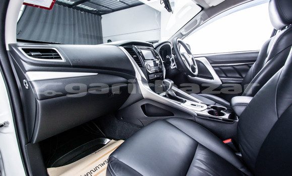 Buy Used Mitsubishi Pajero Sport White Car in Bangkok in Bangkok Buy Used Mitsubishi Pajero Sport White Car in Bangkok in Bangkok