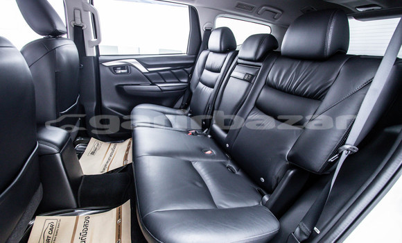 Buy Used Mitsubishi Pajero Sport White Car in Bangkok in Bangkok Buy Used Mitsubishi Pajero Sport White Car in Bangkok in Bangkok