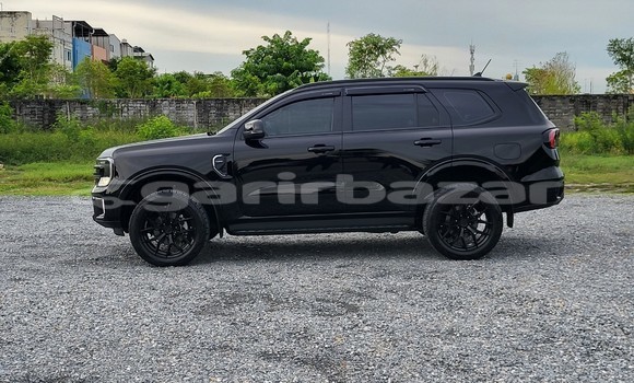 Buy Used Ford Everest Black Car in Bangkok in Bangkok Buy Used Ford Everest Black Car in Bangkok in Bangkok