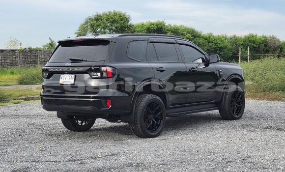 Buy Used Ford Everest Black Car in Bangkok in Bangkok Buy Used Ford Everest Black Car in Bangkok in Bangkok