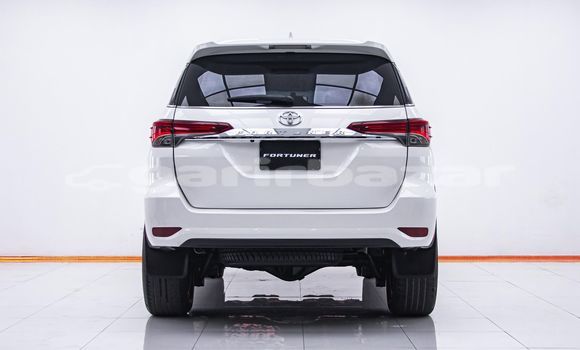 Buy Used Toyota Fortuner White Car in Bangkok in Bangkok Buy Used Toyota Fortuner White Car in Bangkok in Bangkok
