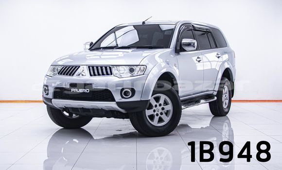 ซื้อ รถมือสอง Mitsubishi Pajero อื่น ๆ รถยนต์ ใน %{เมือง} ใน กรุงเทพมหานคร