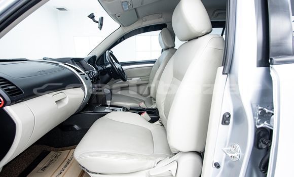 Buy Used Mitsubishi Pajero Other Car in Bangkok in Bangkok Buy Used Mitsubishi Pajero Other Car in Bangkok in Bangkok