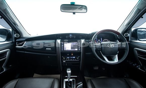 ซื้อ รถมือสอง Toyota Fortuner ขาว รถยนต์ ใน %{เมือง} ใน กรุงเทพมหานคร ซื้อ รถมือสอง Toyota Fortuner ขาว รถยนต์ ใน %{เมือง} ใน กรุงเทพมหานคร