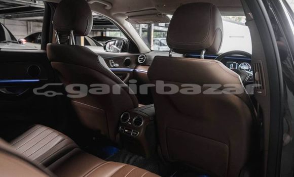 ซื้อ รถมือสอง Mercedes-Benz E-Classe สีดำ รถยนต์ ใน %{เมือง} ใน กรุงเทพมหานคร ซื้อ รถมือสอง Mercedes-Benz E-Classe สีดำ รถยนต์ ใน %{เมือง} ใน กรุงเทพมหานคร