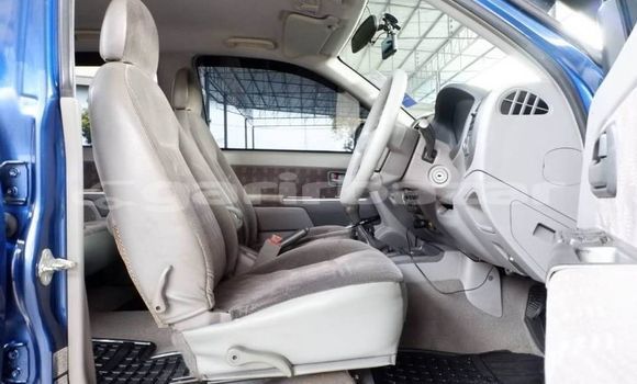 Buy Used Isuzu D-Max Blue Car in Bangkok in Bangkok Buy Used Isuzu D-Max Blue Car in Bangkok in Bangkok