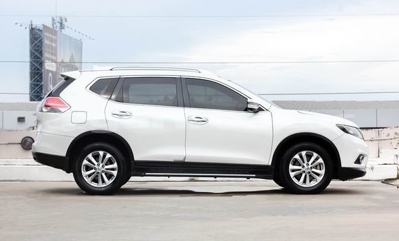 Buy Used Nissan X-Trail White Car in Bangkok in Bangkok Buy Used Nissan X-Trail White Car in Bangkok in Bangkok