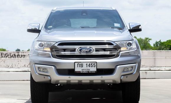 ซื้อ รถมือสอง Ford Everest อื่น ๆ รถยนต์ ใน %{เมือง} ใน กรุงเทพมหานคร