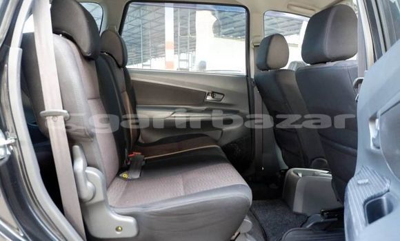 ซื้อ รถมือสอง Toyota Avanza สีดำ รถยนต์ ใน %{เมือง} ใน กรุงเทพมหานคร ซื้อ รถมือสอง Toyota Avanza สีดำ รถยนต์ ใน %{เมือง} ใน กรุงเทพมหานคร