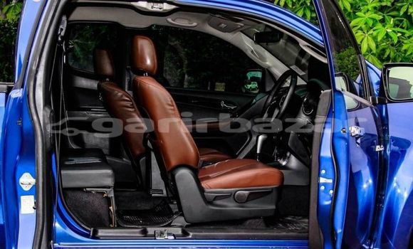 ซื้อ รถมือสอง Isuzu D-Max สีน้ำเงิน รถยนต์ ใน %{เมือง} ใน กรุงเทพมหานคร ซื้อ รถมือสอง Isuzu D-Max สีน้ำเงิน รถยนต์ ใน %{เมือง} ใน กรุงเทพมหานคร