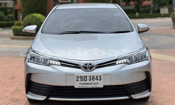 ซื้อ รถมือสอง Toyota Corolla อื่น ๆ รถยนต์ ใน %{เมือง} ใน กรุงเทพมหานคร