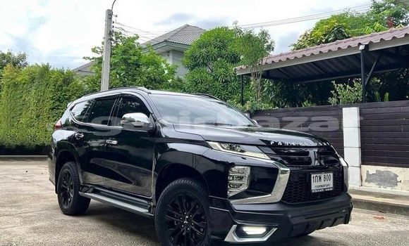 ซื้อ รถมือสอง Mitsubishi Pajero สีดำ รถยนต์ ใน %{เมือง} ใน กรุงเทพมหานคร ซื้อ รถมือสอง Mitsubishi Pajero สีดำ รถยนต์ ใน %{เมือง} ใน กรุงเทพมหานคร