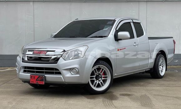 ซื้อ รถมือสอง Isuzu D-Max อื่น ๆ รถยนต์ ใน %{เมือง} ใน กรุงเทพมหานคร
