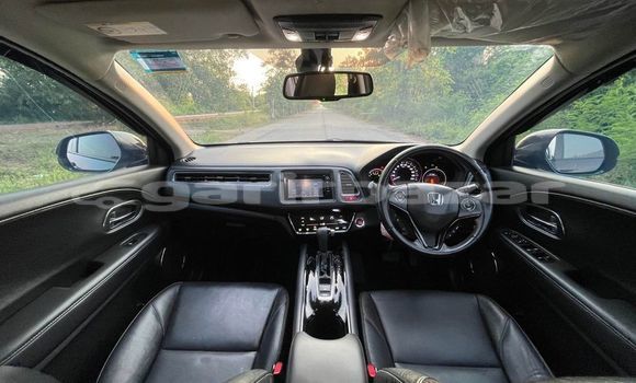 Buy Used Honda HR-V Black Car in Bangkok in Bangkok Buy Used Honda HR-V Black Car in Bangkok in Bangkok