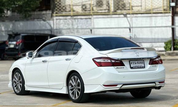 ซื้อ รถมือสอง Honda Accord ขาว รถยนต์ ใน %{เมือง} ใน กรุงเทพมหานคร ซื้อ รถมือสอง Honda Accord ขาว รถยนต์ ใน %{เมือง} ใน กรุงเทพมหานคร